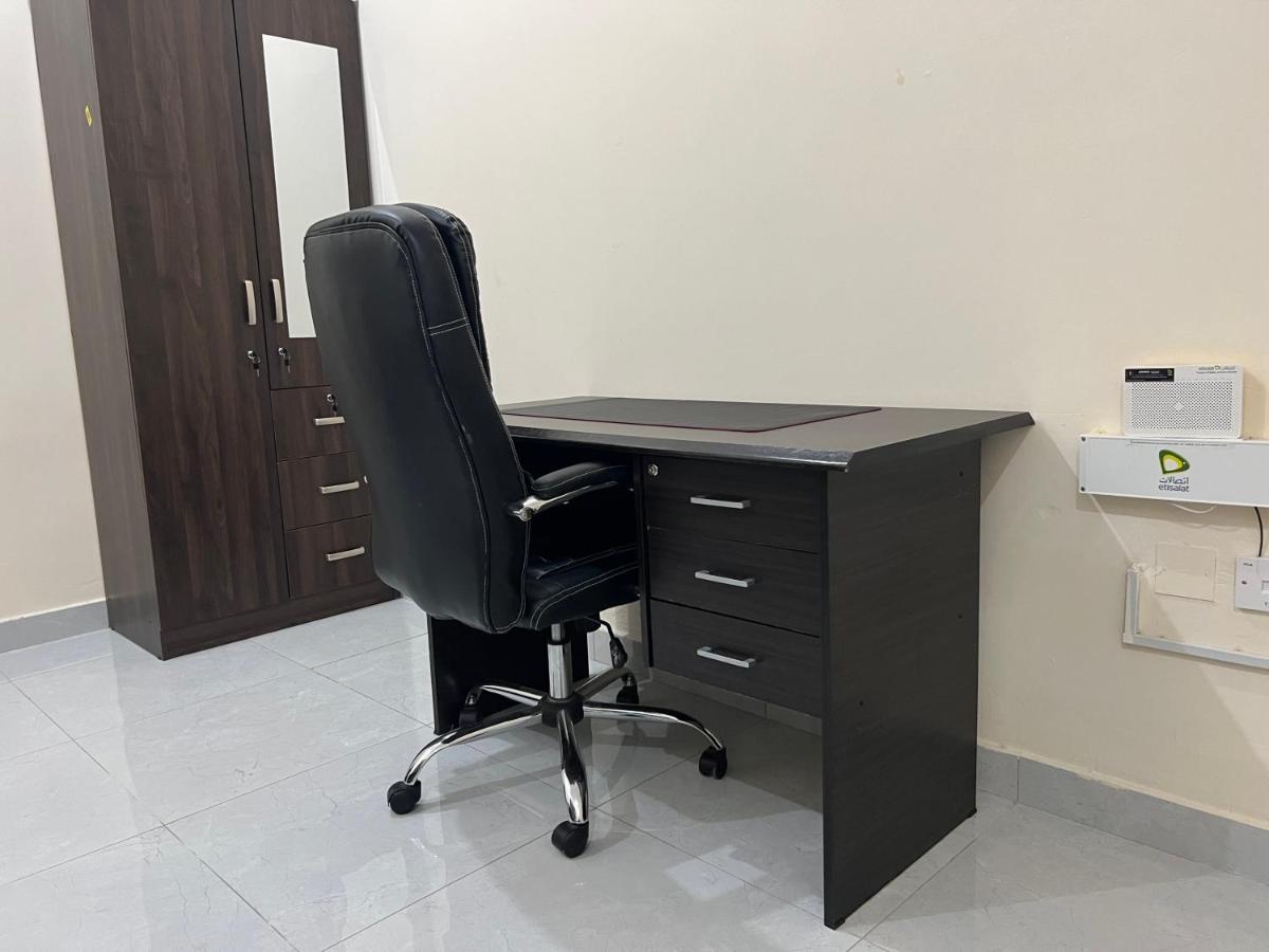 Cozy Private Studio Apartment Near Airport Abu Dabi Exterior foto
