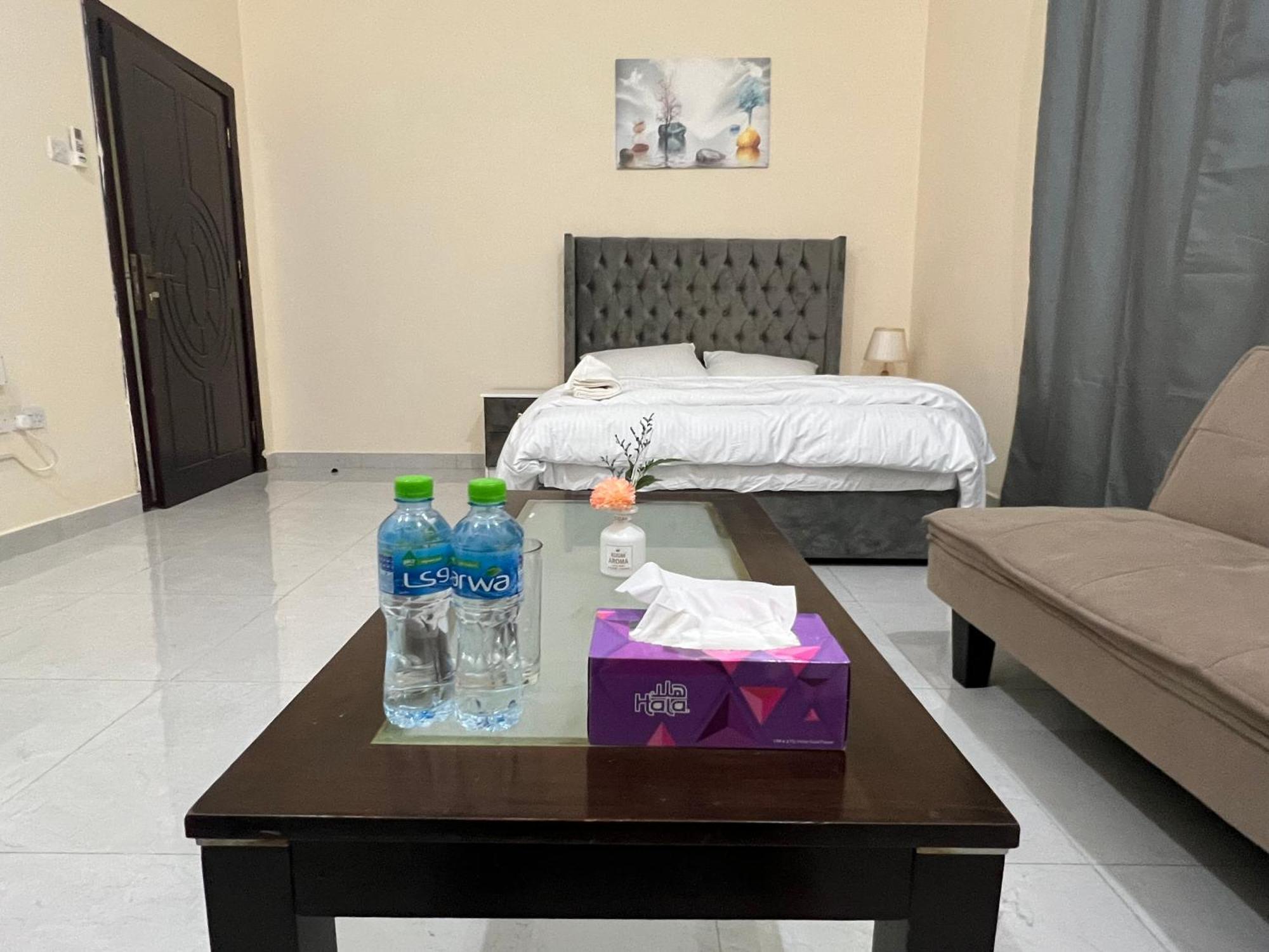 Cozy Private Studio Apartment Near Airport Abu Dabi Exterior foto